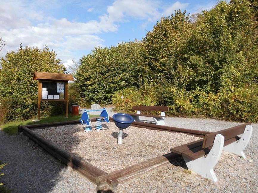 Appartement Ideal Pres De Durbuy / Ideaal Appartement Nabij Durbuy / Ideal Apartment Near Durbuy Hotton Bagian luar foto